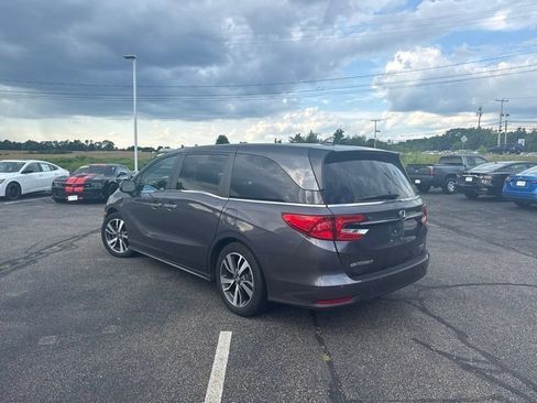 Used 2021 Honda Odyssey Touring image 5