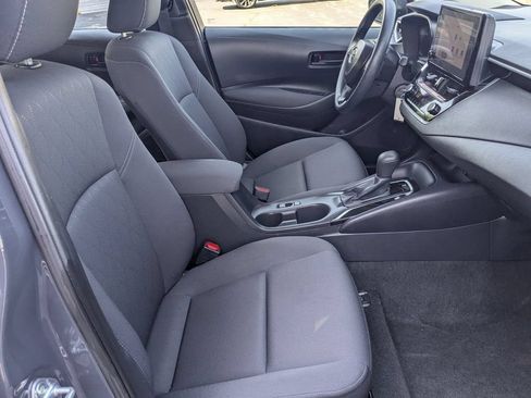 Used 2025 Toyota Corolla LE FWD image 28