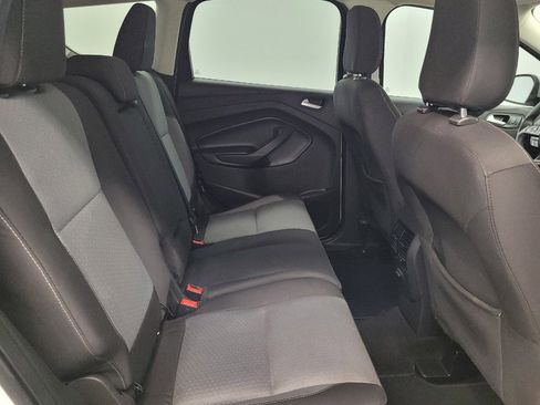 Used 2019 Ford Escape SE FWD image 19