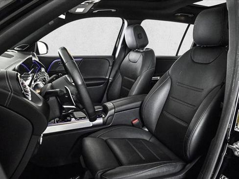 Certified 2023 Mercedes-Benz GLB 35 AMG 4MATIC image 18