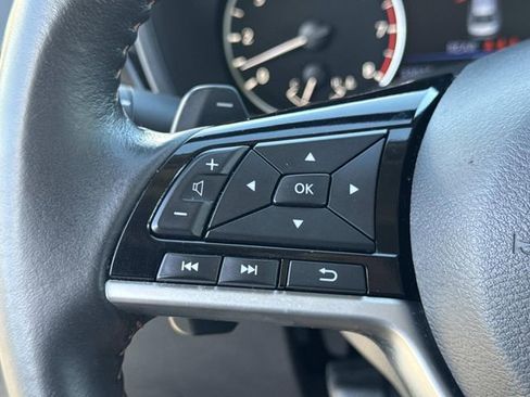 Used 2023 Nissan Altima 2.5 SR w/ SR Premium Package image 8