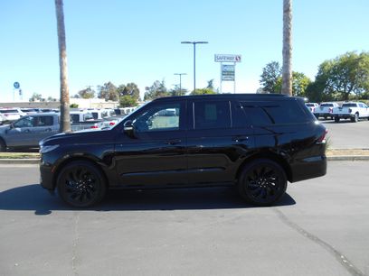 Used 2026 Lincoln Navigator Reserve w/ Jet Appearance Package