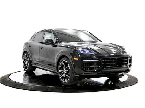 New 2026 Porsche Cayenne GTS AWD/4WD image 9