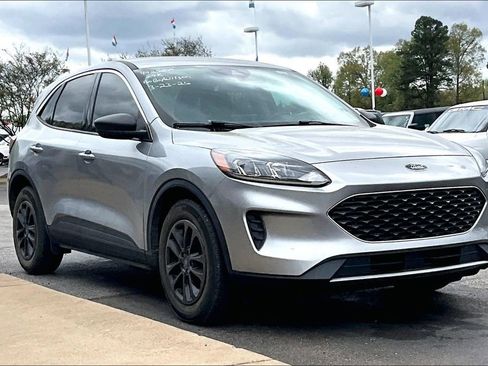 Used 2022 Ford Escape SE w/ Convenience Package image 1