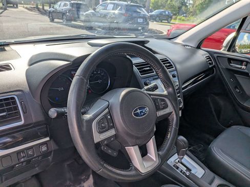Used 2018 Subaru Forester 2.5i Limited AWD/4WD image 12