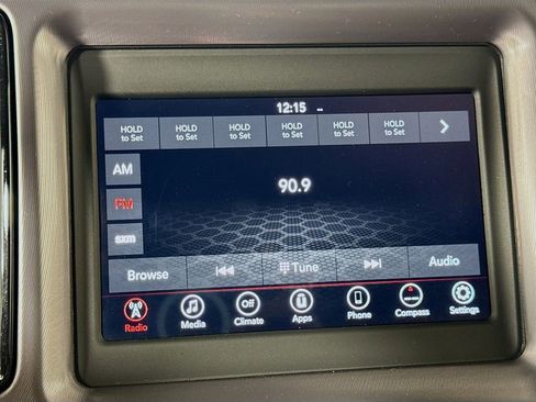 Used 2019 Dodge Challenger R/T w/ Driver Convenience Group image 31