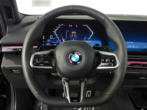 Used 2026 BMW 540i xDrive w/ M Sport Package AWD/4WD image 27