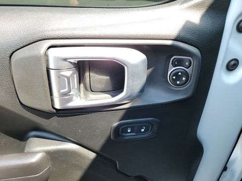 Used 2020 Jeep Gladiator Sport image 13