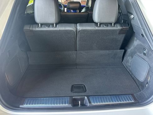 Used 2023 Mercedes-Benz EQS 580 4MATIC SUV image 23