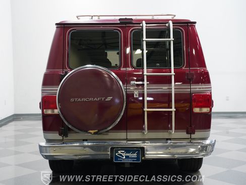 Used 1990 Chevrolet G20 image 23