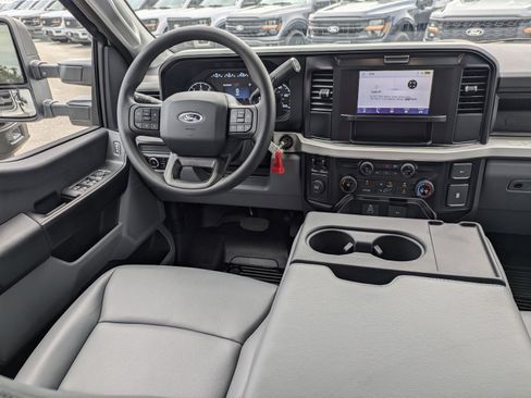 New 2025 Ford F350 XL w/ XL Chrome Package RWD image 18