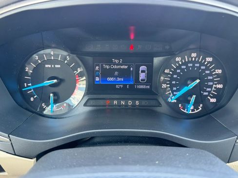 Used 2013 Ford Fusion SE FWD image 24