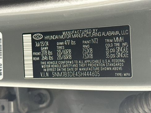 Used 2025 Hyundai Tucson SEL FWD image 12