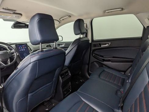 Certified 2022 Ford Edge SEL w/ Sport Appearance Package AWD/4WD image 34