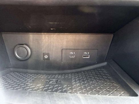 Used 2023 Nissan Pathfinder SL w/ SL Premium Package image 29