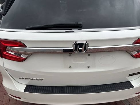 Used 2018 Honda Odyssey EX-L image 9