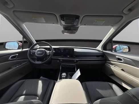 New 2026 Kia Carnival EX image 27