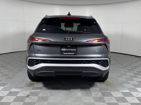 New 2026 Audi Q3 quattro 2.0T AWD/4WD image 6