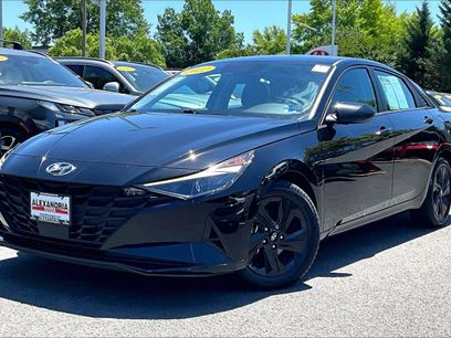 Used 2022 Hyundai Elantra SEL w/ Convenience Package