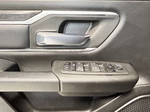 Used 2022 RAM 1500 Big Horn AWD/4WD image 15