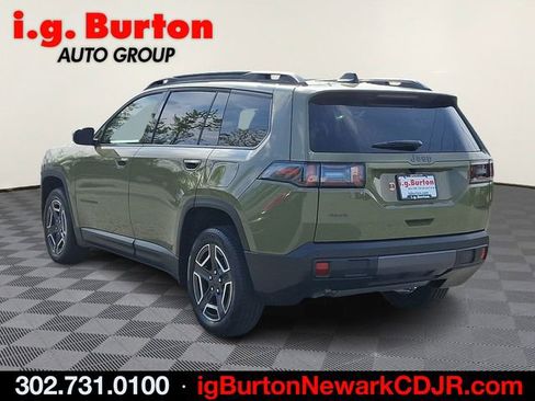 New 2026 Jeep Cherokee Laredo AWD/4WD image 3