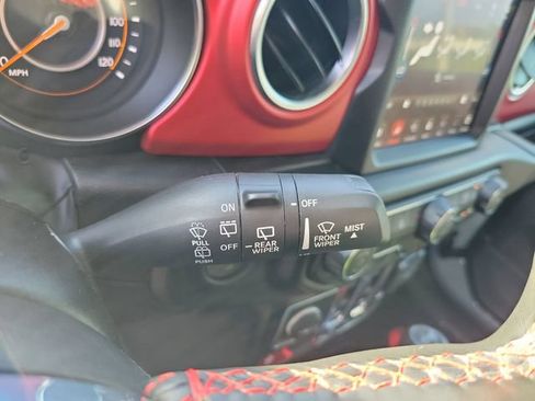 Used 2023 Jeep Wrangler Rubicon w/ Cold Weather Group AWD/4WD image 23
