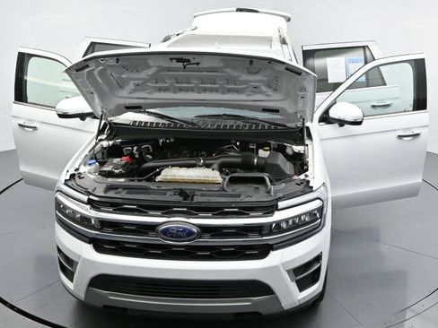 Used 2023 Ford Expedition Max Limited AWD/4WD image 46