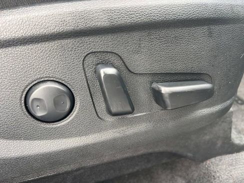 Certified 2025 Kia Telluride EX image 39