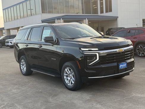 New 2026 Chevrolet Tahoe LS image 5