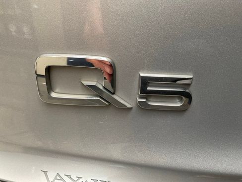 Used 2015 Audi Q5 2.0T Premium Plus w/ Technology Package AWD/4WD image 24