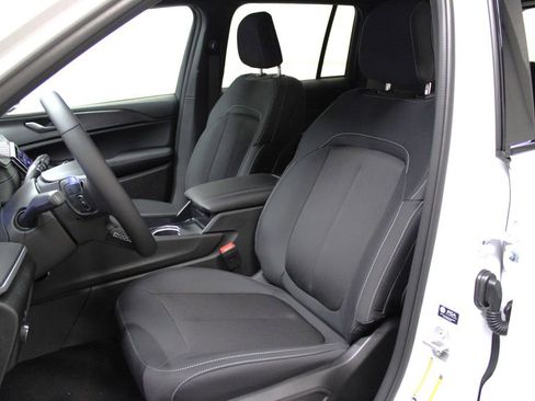 New 2025 Jeep Grand Cherokee Laredo X w/ Luxury Tech Group I image 25