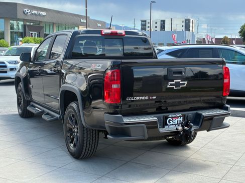 Used 2017 Chevrolet Colorado Z71 w/ Z71 Midnight Edition AWD/4WD image 7