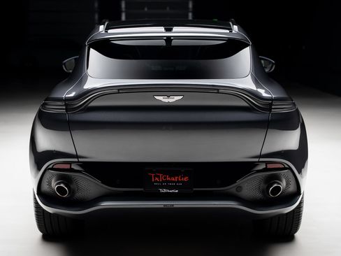 Used 2023 Aston Martin DBX AWD/4WD image 25