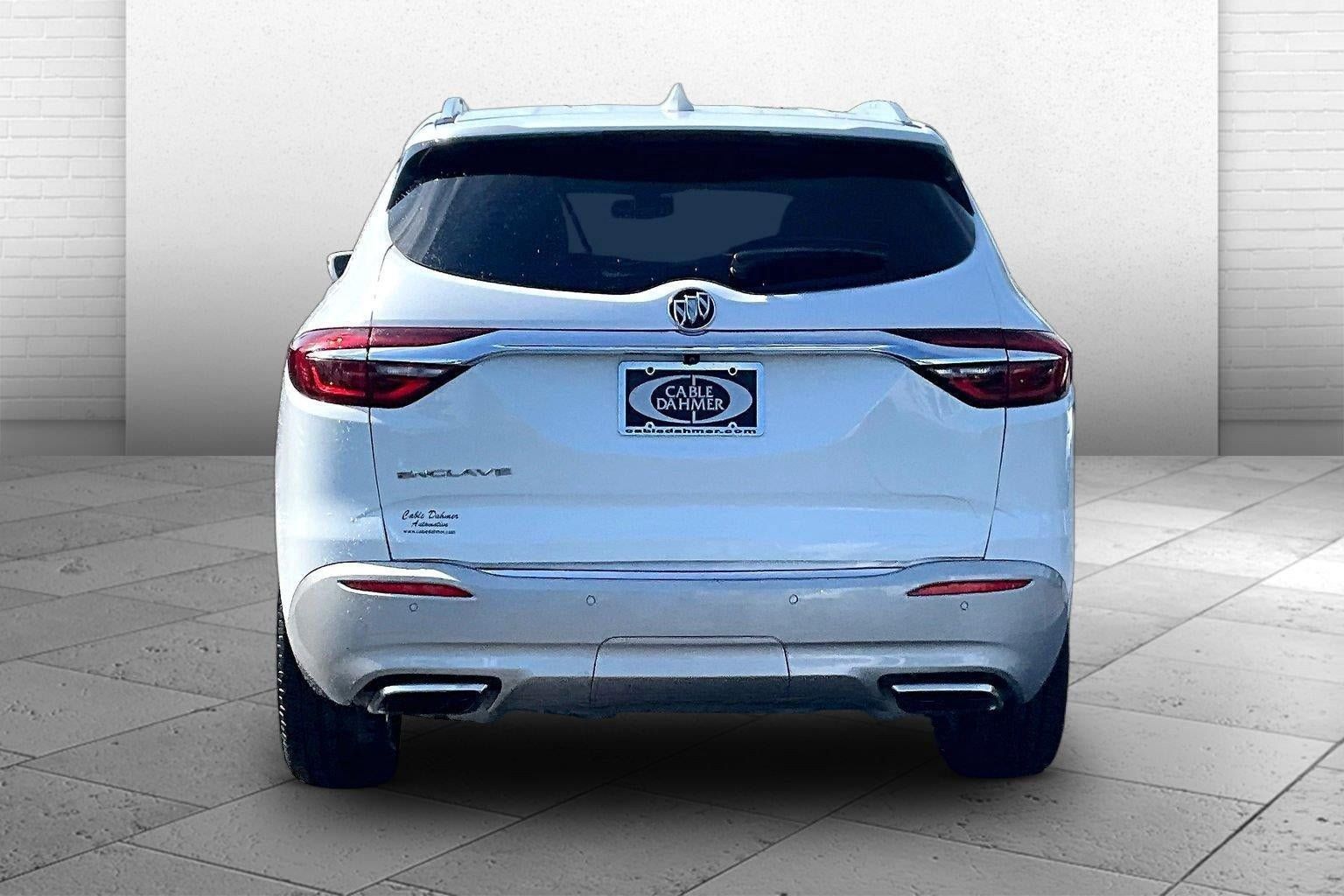 Used 2020 Buick Enclave Essence w/ LPO, Floor Liner Package FWD image 3