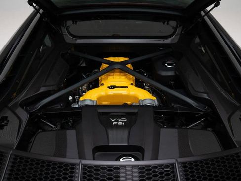 Used 2023 Audi R8 V10 performance image 26