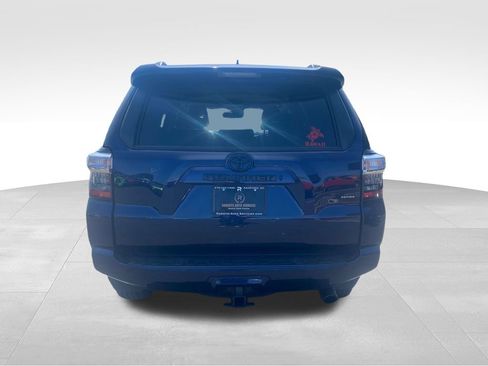 Used 2022 Toyota 4Runner SR5 image 4