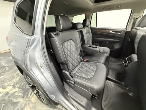 Used 2026 Volkswagen Atlas SEL Premium R-Line AWD/4WD image 27