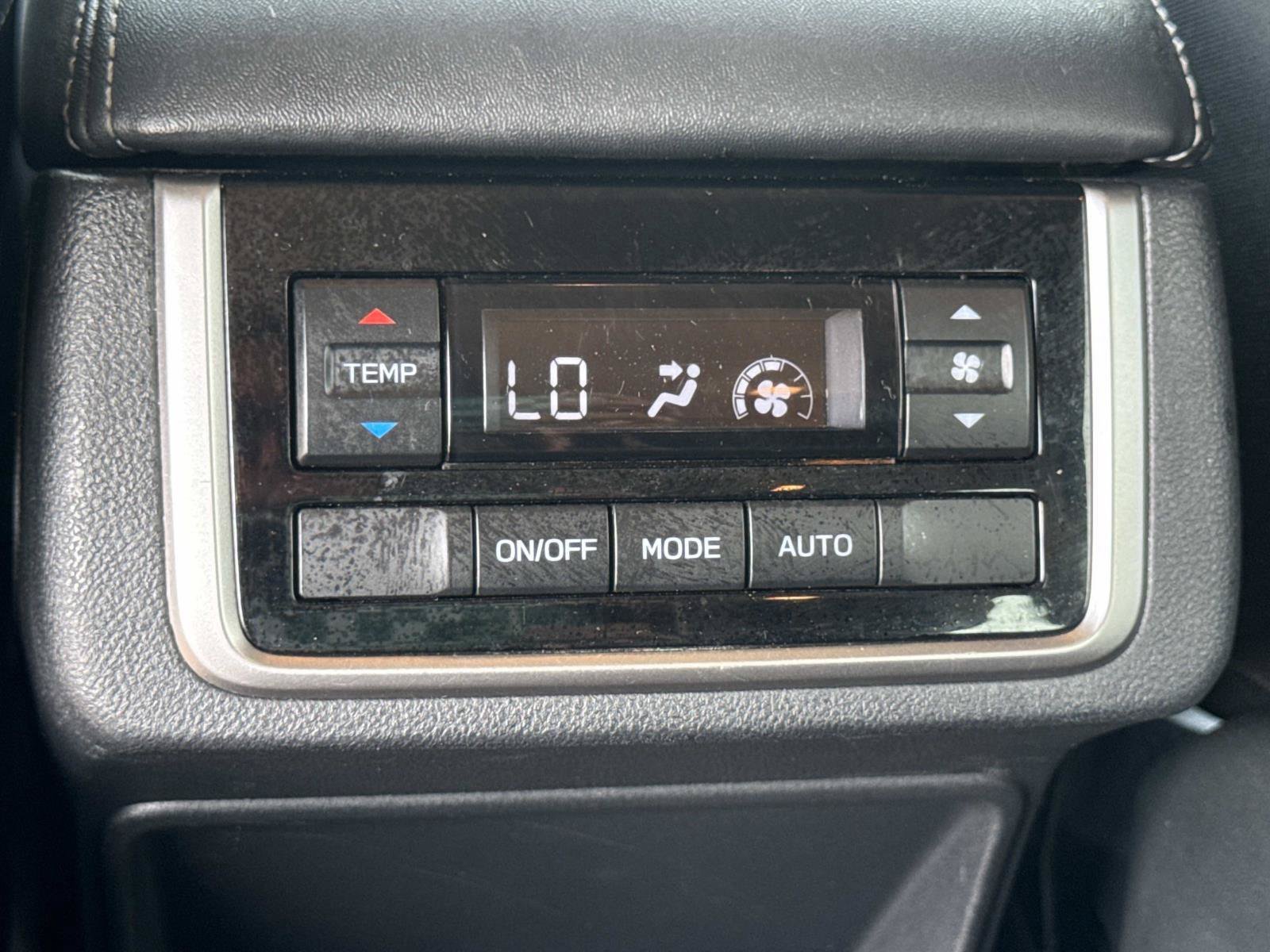 Used 2024 Subaru Ascent Premium AWD/4WD image 35
