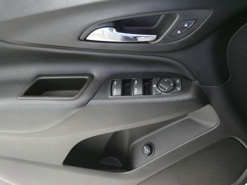 Used 2020 Chevrolet Equinox LT AWD/4WD image 19