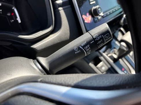 Used 2018 Honda CR-V LX image 14