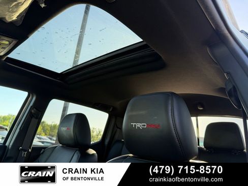 Used 2022 Toyota Tacoma TRD Pro AWD/4WD image 22