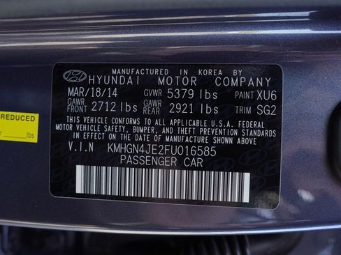 Used 2015 Hyundai Genesis 3.8 w/ Option Group 02 image 6