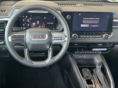 New 2025 GMC Canyon Elevation w/ Convenience Package image 13