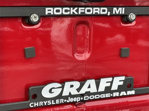 New 2025 Jeep Compass Limited image 44