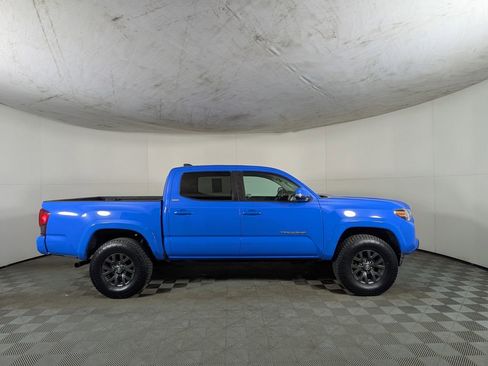 Used 2020 Toyota Tacoma SR5 image 6