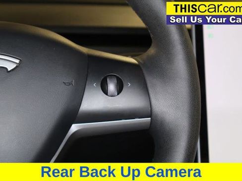 Used 2023 Tesla Model Y Long Range AWD/4WD image 21