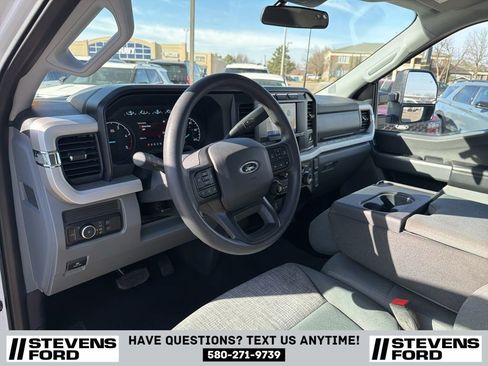 Used 2024 Ford F250 XLT image 17
