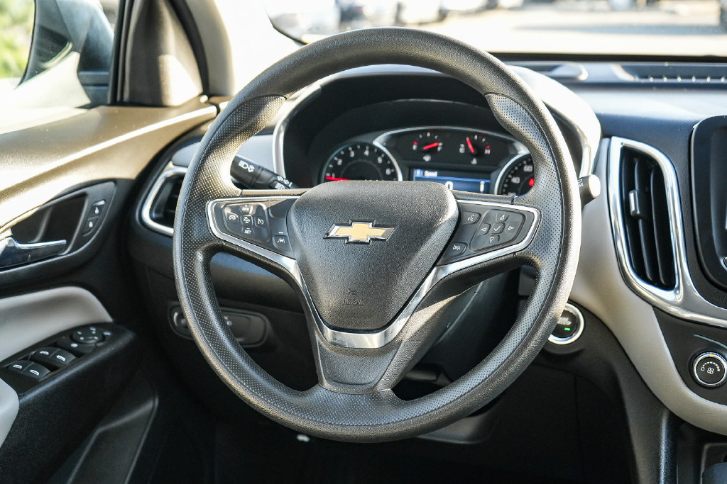 Used 2023 Chevrolet Equinox LT AWD/4WD image 15