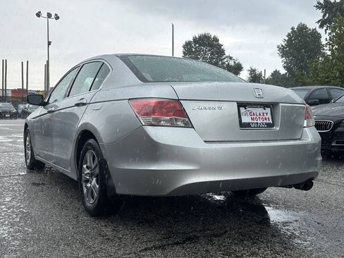 Used 2010 Honda Accord LX-P image 4