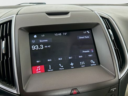 Used 2017 Ford Edge Titanium w/ Equipment Group 301A AWD/4WD image 21
